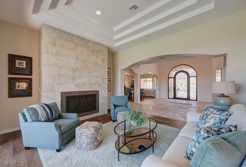 2 Camino Barcelona, Henderson, NV 89011
