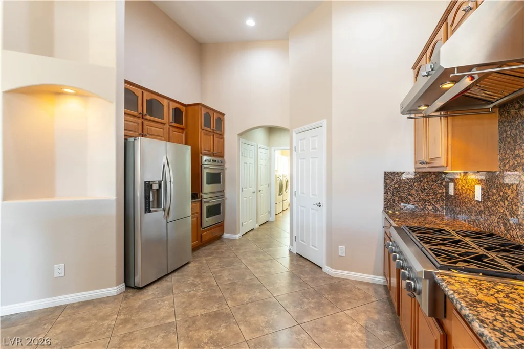 1982 Zicker, Las Vegas, NV 89123