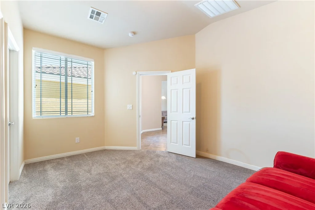 1982 Zicker, Las Vegas, NV 89123