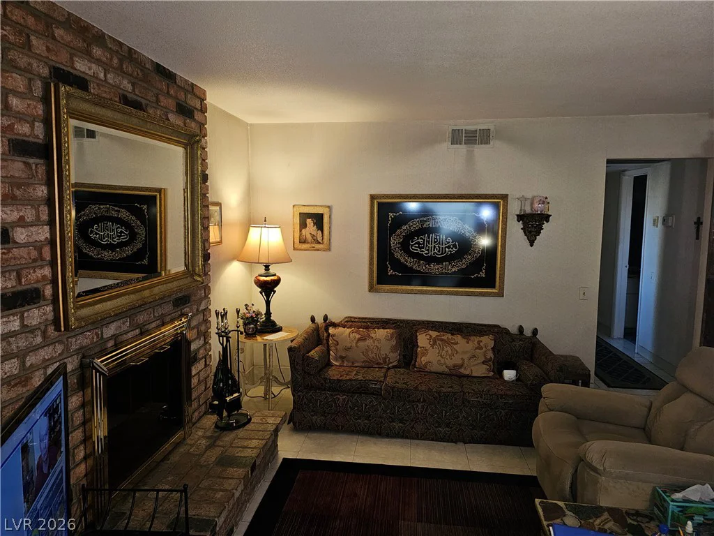 2940 Picasso, Las Vegas, NV 89121