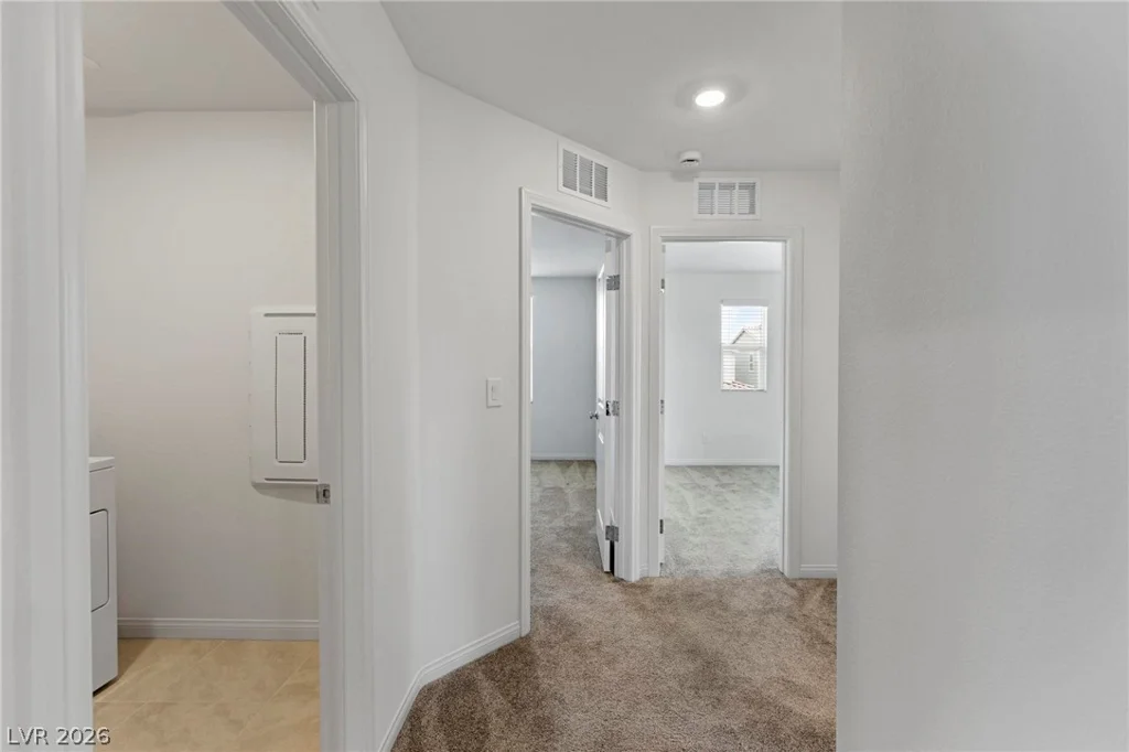 10183 Glowing Amber, Las Vegas, NV 89141