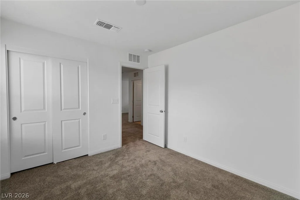 10183 Glowing Amber, Las Vegas, NV 89141