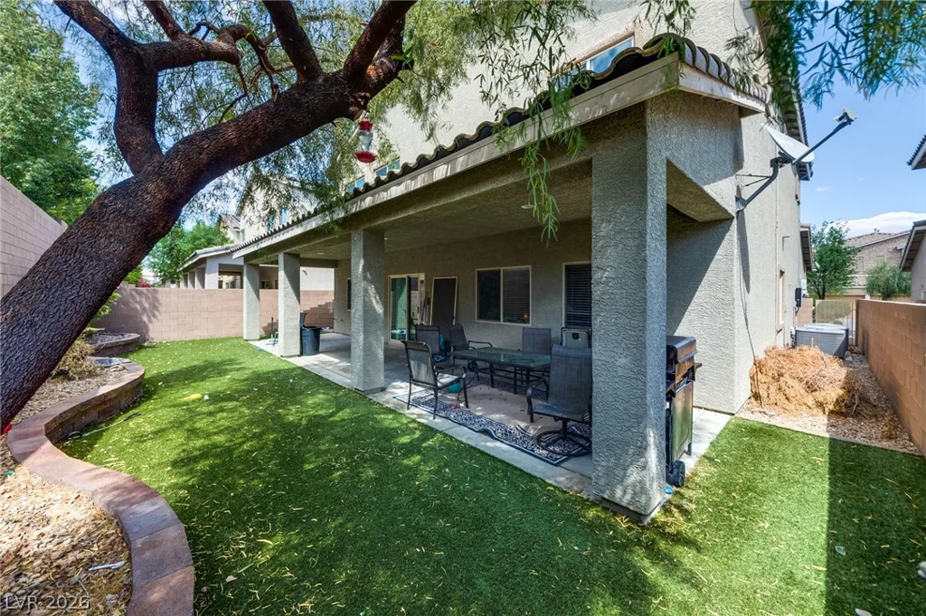 8113 Crushed Velvet, Las Vegas, NV 89166