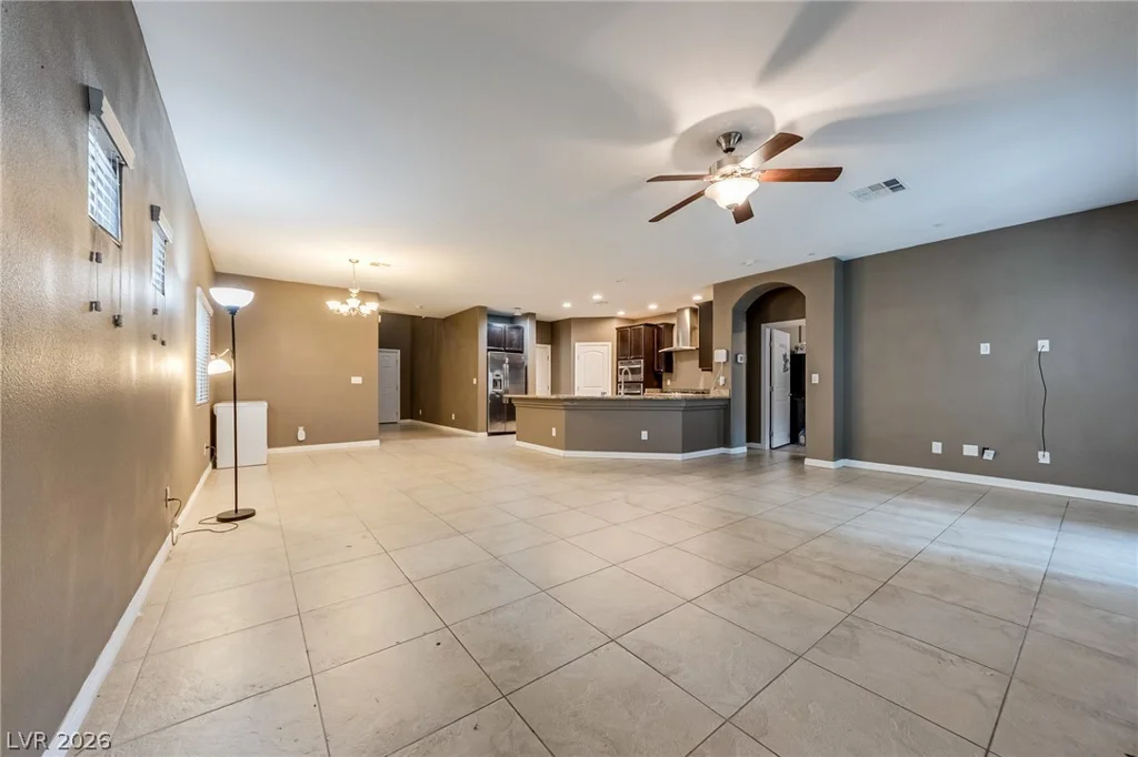 8113 Crushed Velvet, Las Vegas, NV 89166