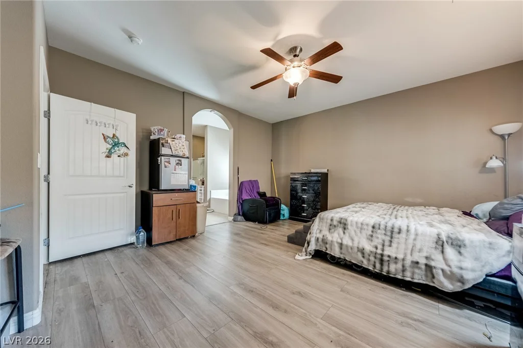 8113 Crushed Velvet, Las Vegas, NV 89166