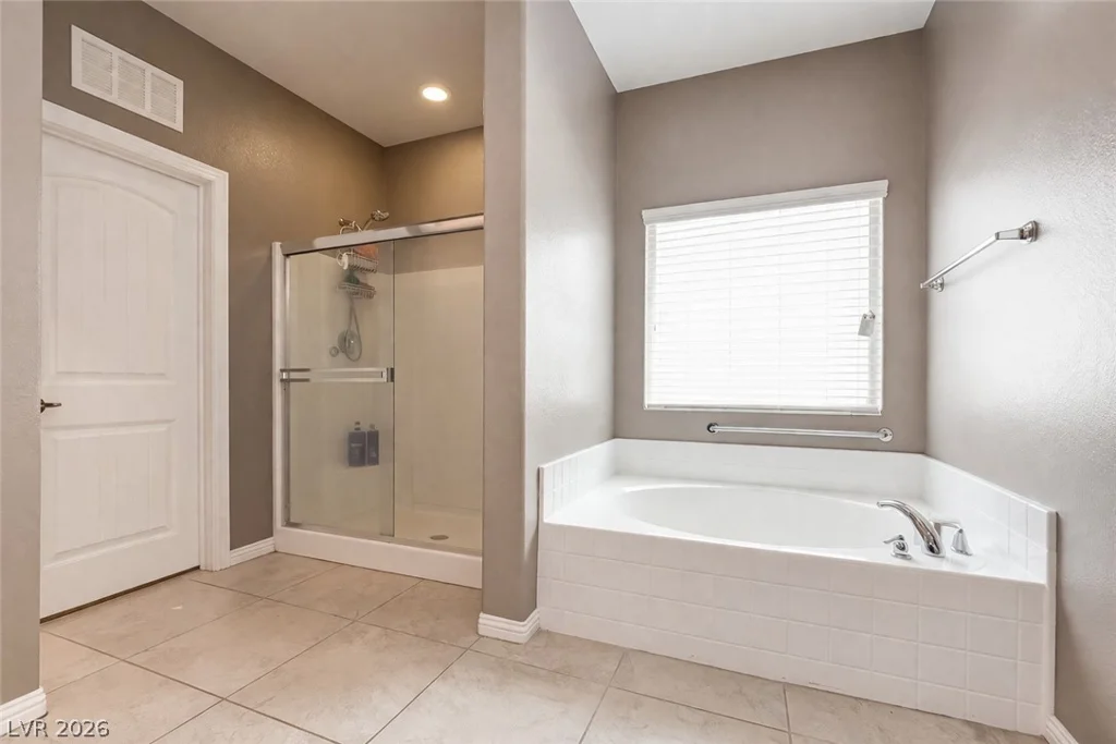 8113 Crushed Velvet, Las Vegas, NV 89166