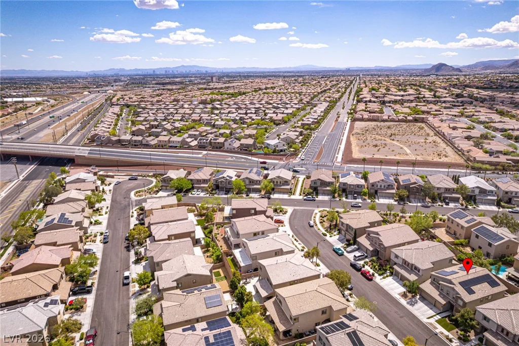 8113 Crushed Velvet, Las Vegas, NV 89166