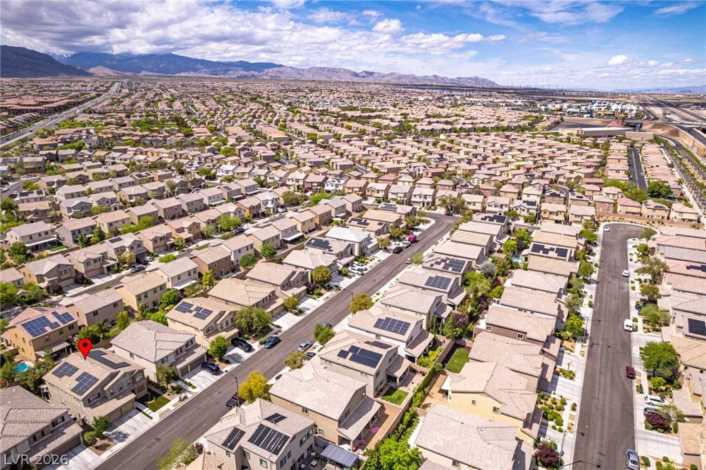 8113 Crushed Velvet, Las Vegas, NV 89166