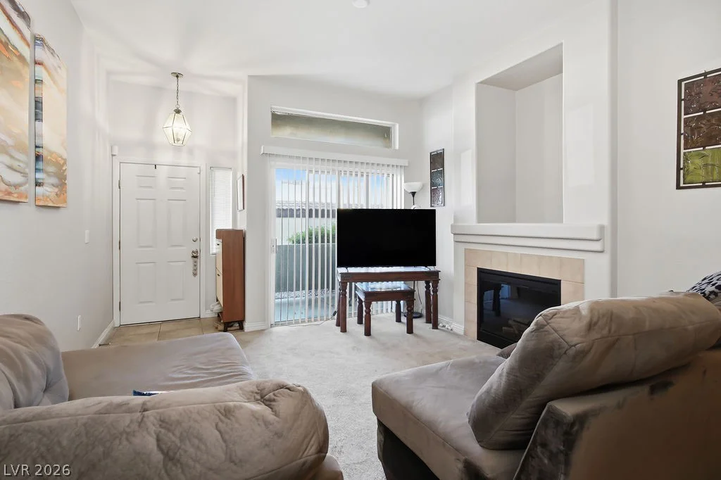 3325 Cactus Shadow, Las Vegas, NV 89129