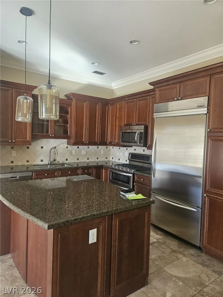 32 Via Vasari, Henderson, NV 89011
