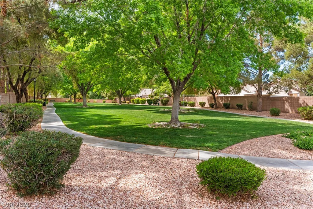 5139 Opal Crest, Las Vegas, NV 89131