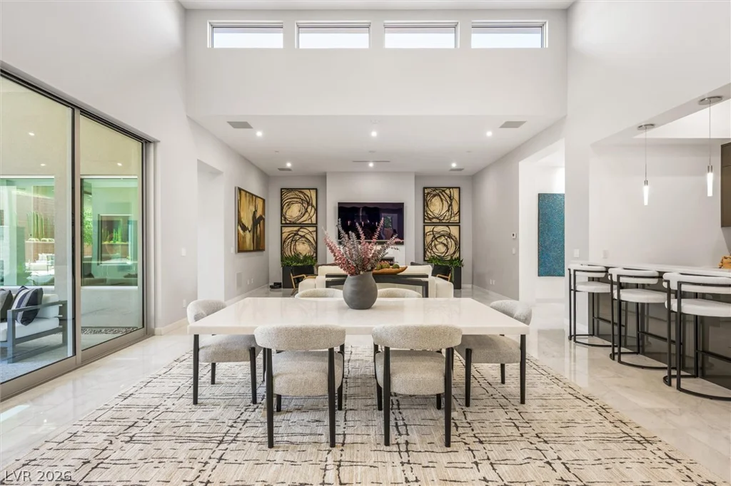 11 Hawkeye, Las Vegas, NV 89135