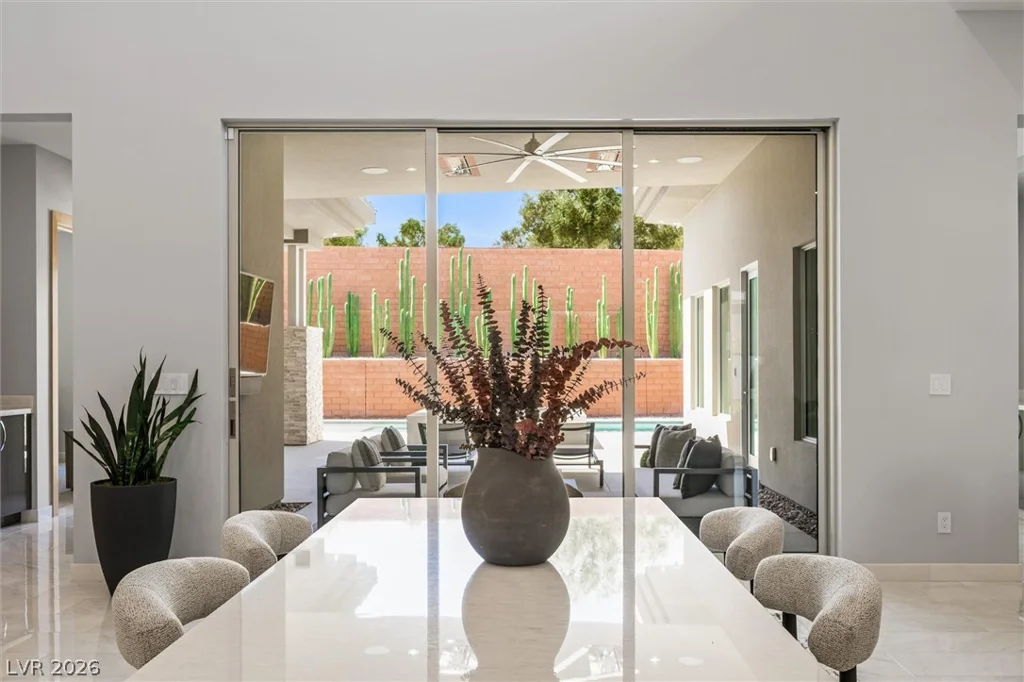 11 Hawkeye, Las Vegas, NV 89135