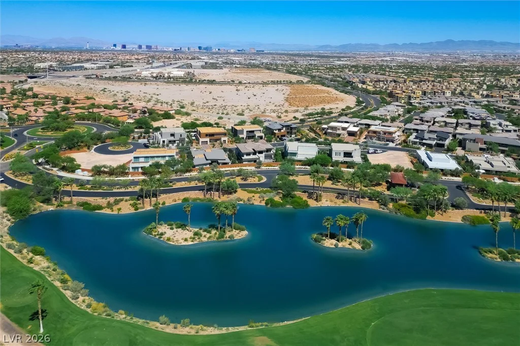 11 Hawkeye, Las Vegas, NV 89135