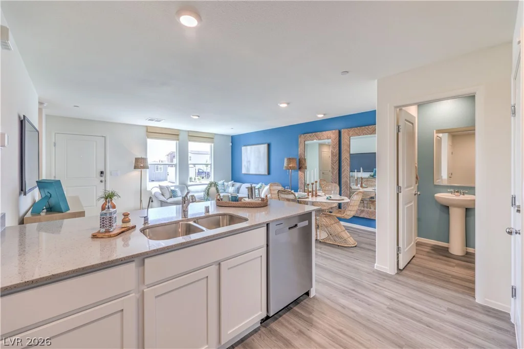 6082 Ginger Garden, North Las Vegas, NV 89081
