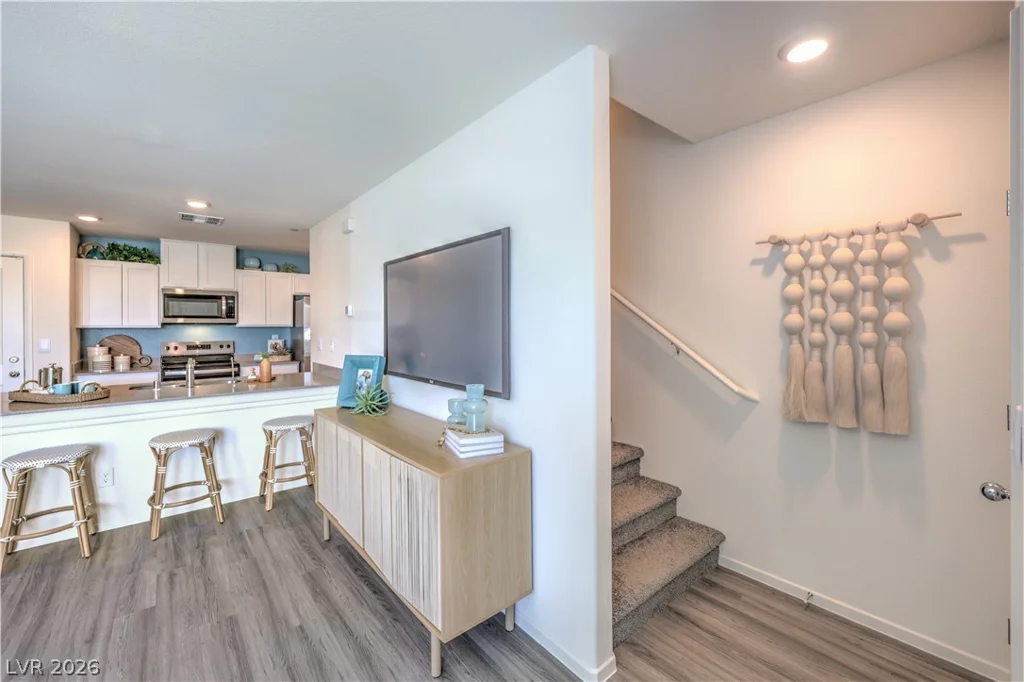 6082 Ginger Garden, North Las Vegas, NV 89081