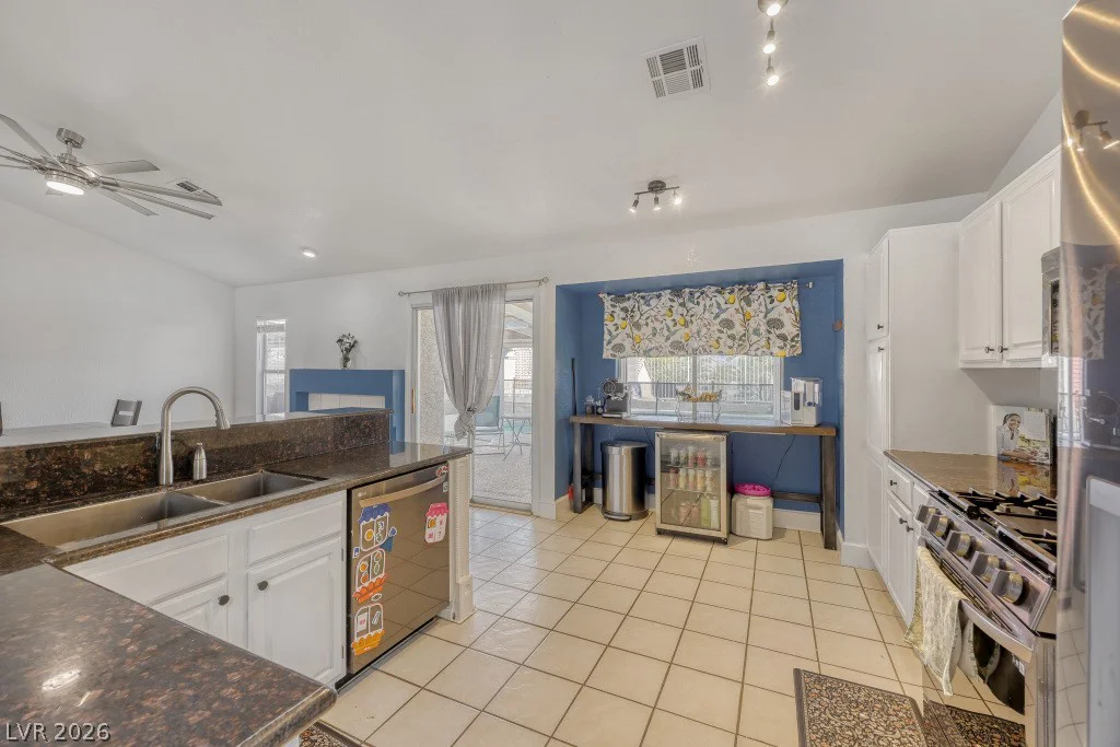 1735 Stagecoach, Henderson, NV 89014