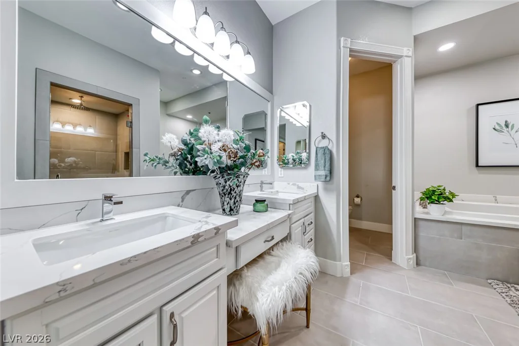 6465 Sugar Knoll, Las Vegas, NV 89110