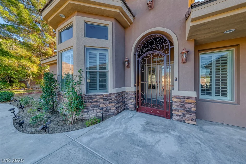 6465 Sugar Knoll, Las Vegas, NV 89110