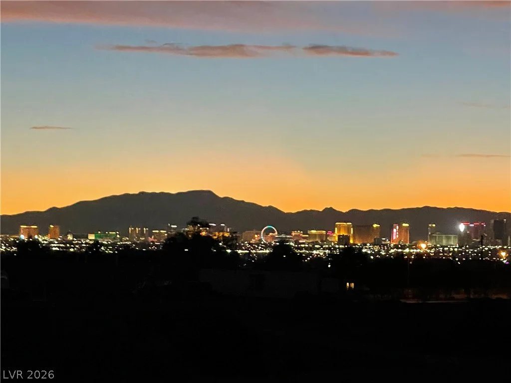 6465 Sugar Knoll, Las Vegas, NV 89110