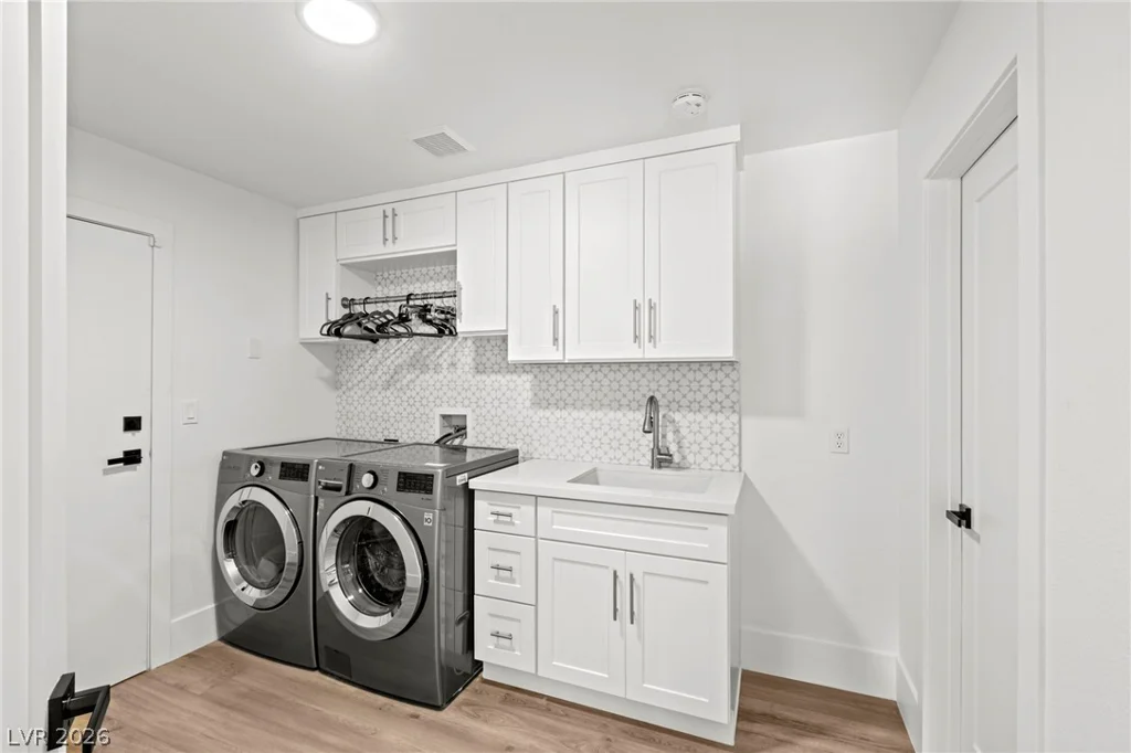 7350 Obannon, Las Vegas, NV 89117