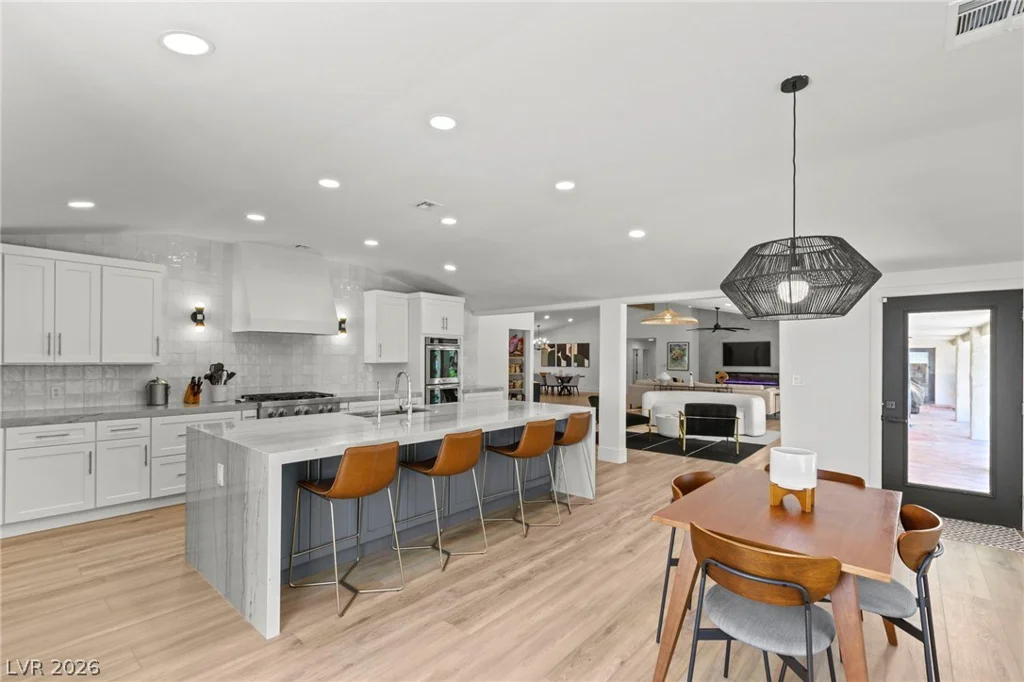 7350 Obannon, Las Vegas, NV 89117