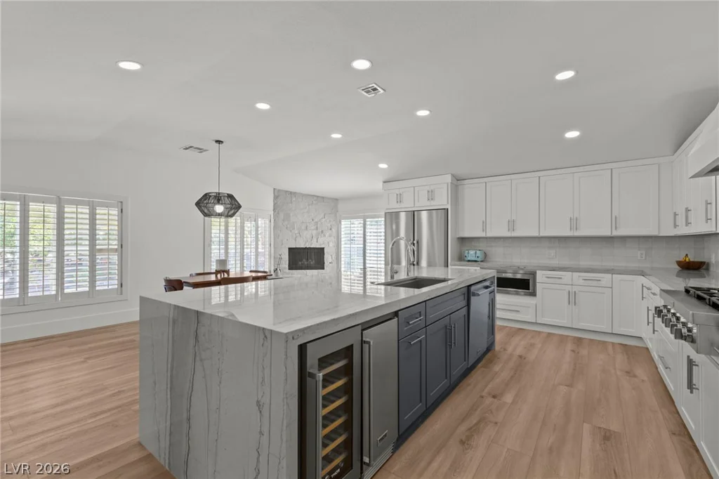 7350 Obannon, Las Vegas, NV 89117