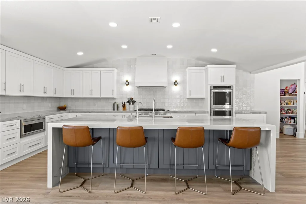 7350 Obannon, Las Vegas, NV 89117