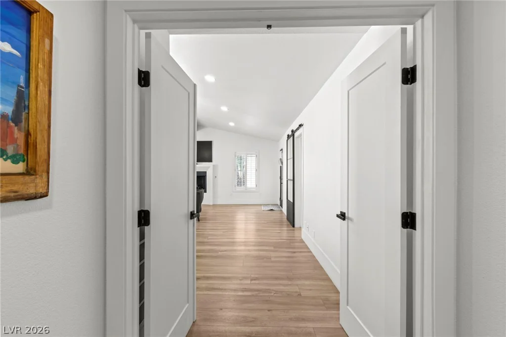 7350 Obannon, Las Vegas, NV 89117