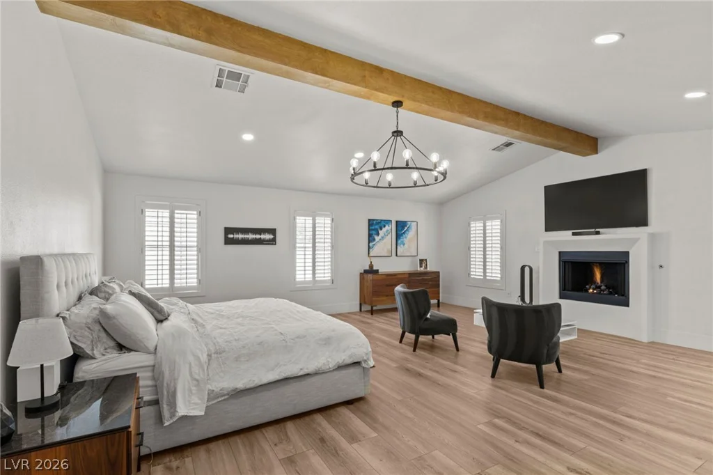 7350 Obannon, Las Vegas, NV 89117