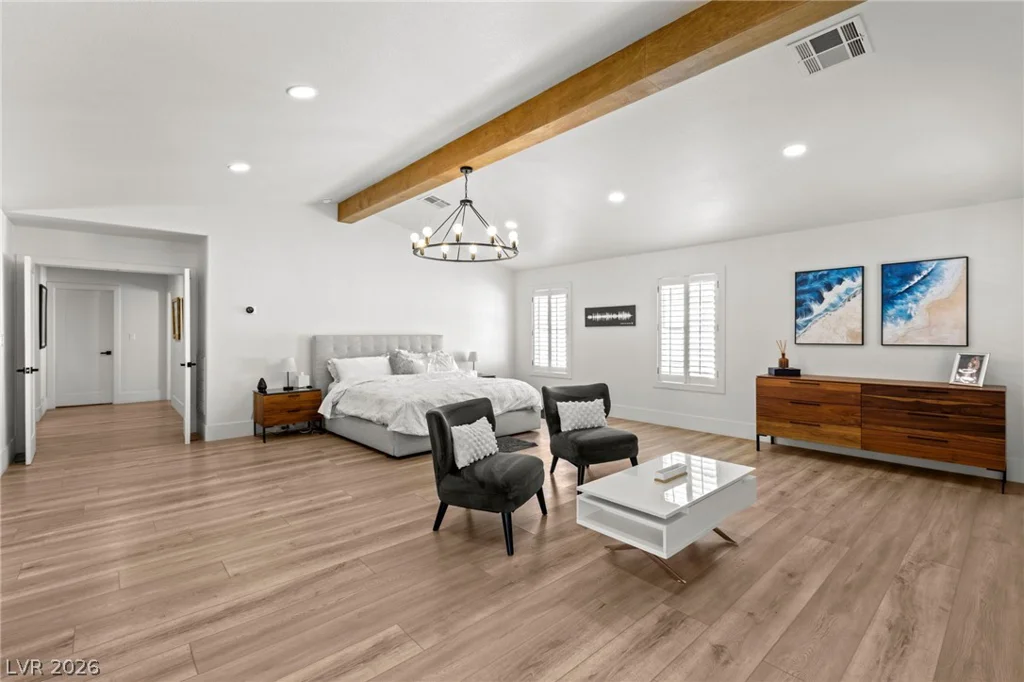 7350 Obannon, Las Vegas, NV 89117