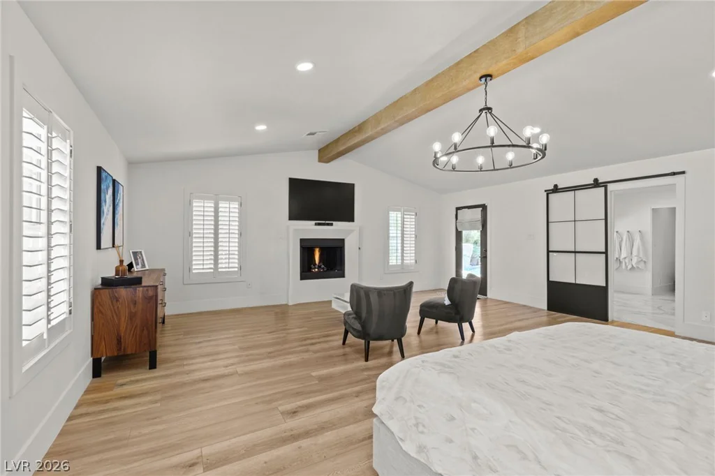 7350 Obannon, Las Vegas, NV 89117