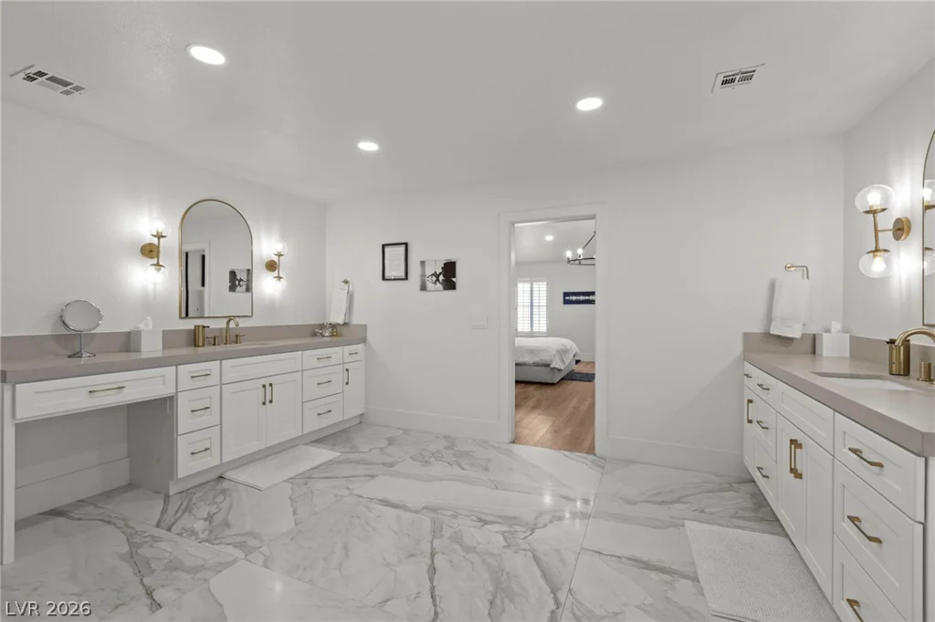 7350 Obannon, Las Vegas, NV 89117