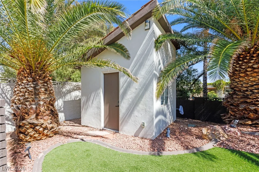 7350 Obannon, Las Vegas, NV 89117