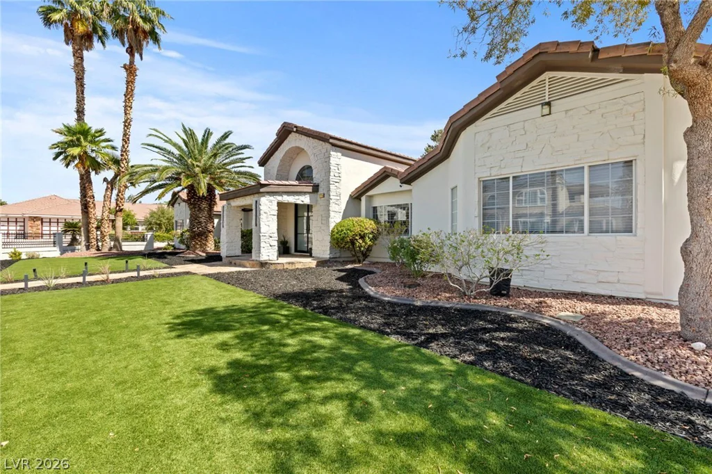 7350 Obannon, Las Vegas, NV 89117