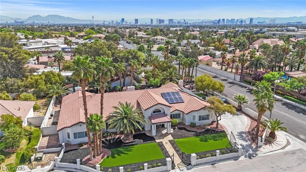 7350 Obannon, Las Vegas, NV 89117