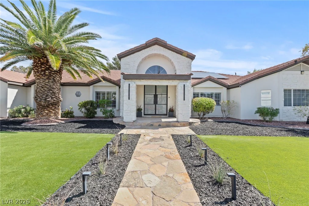 7350 Obannon, Las Vegas, NV 89117
