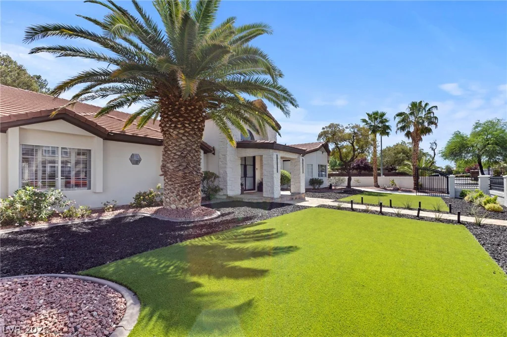 7350 Obannon, Las Vegas, NV 89117