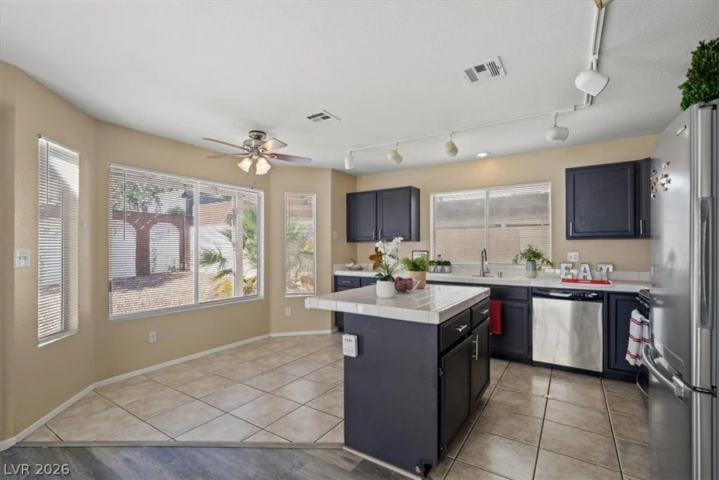 8325 Eugene Grayson, Las Vegas, NV 89145