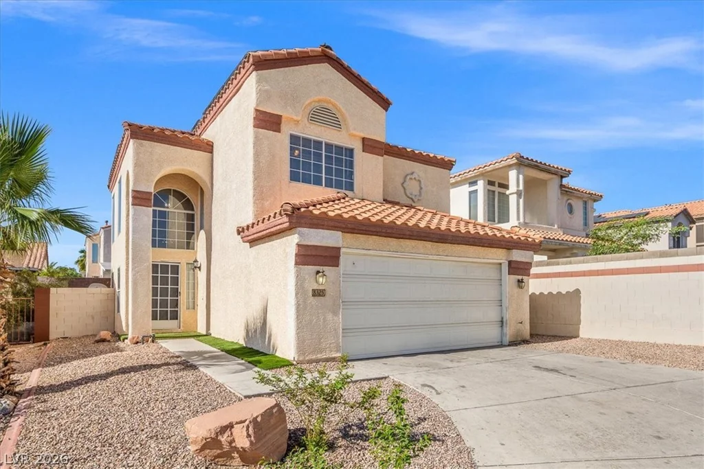 8325 Eugene Grayson, Las Vegas, NV 89145