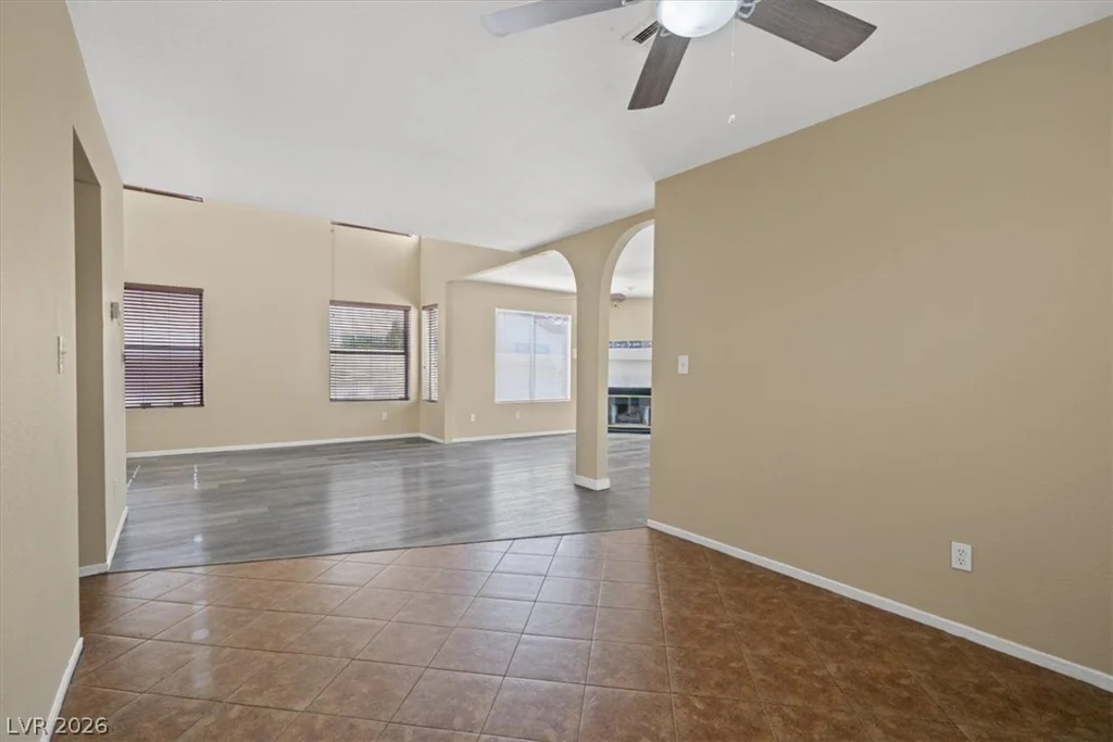 8325 Eugene Grayson, Las Vegas, NV 89145