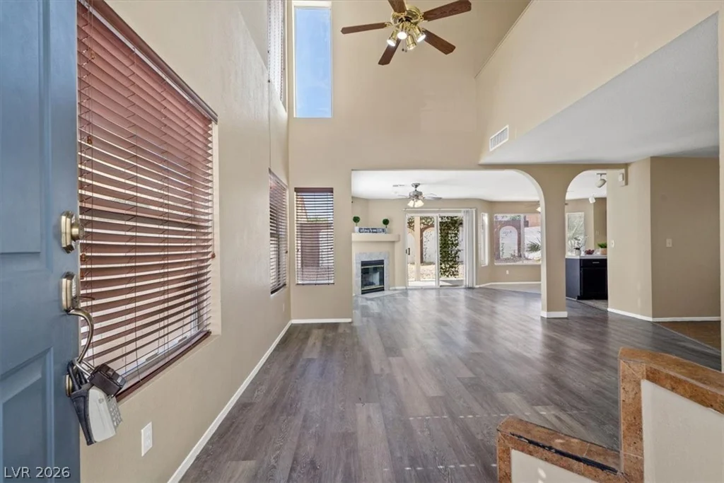 8325 Eugene Grayson, Las Vegas, NV 89145