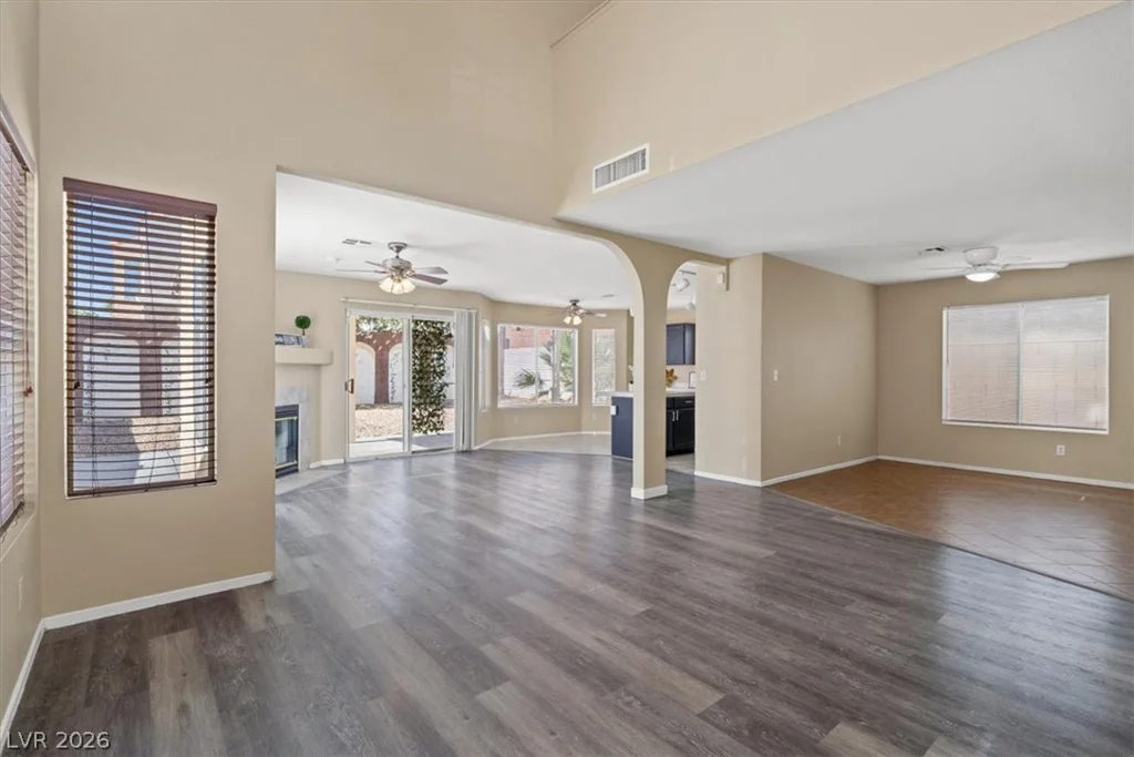 8325 Eugene Grayson, Las Vegas, NV 89145