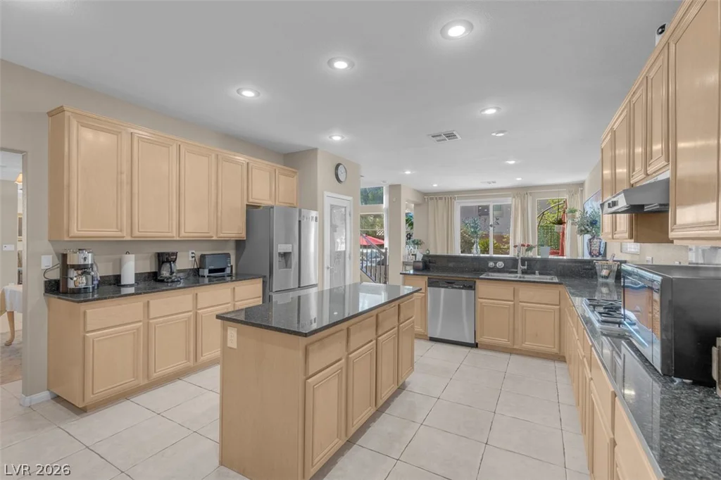 10483 Linnington, Las Vegas, NV 89135