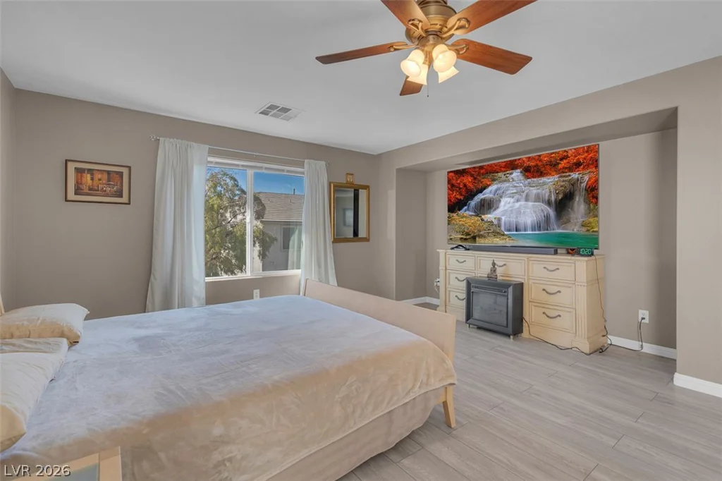 10483 Linnington, Las Vegas, NV 89135