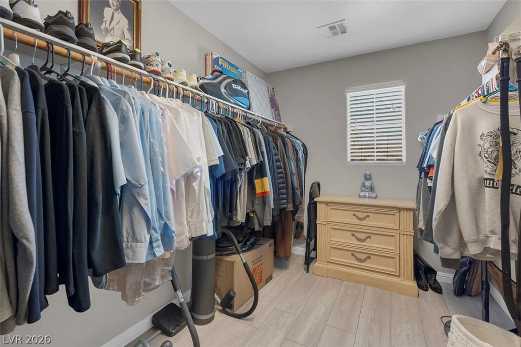 10483 Linnington, Las Vegas, NV 89135