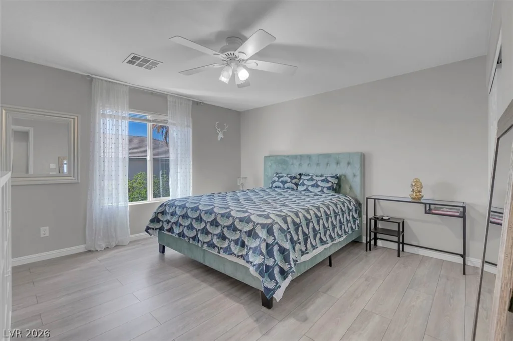 10483 Linnington, Las Vegas, NV 89135