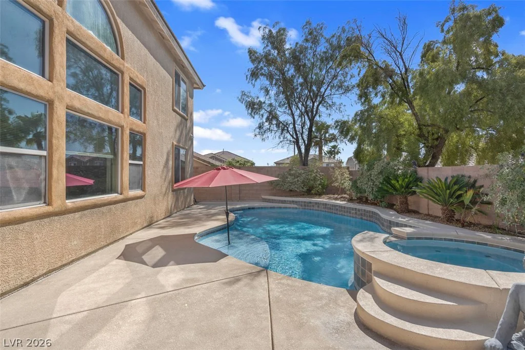 10483 Linnington, Las Vegas, NV 89135