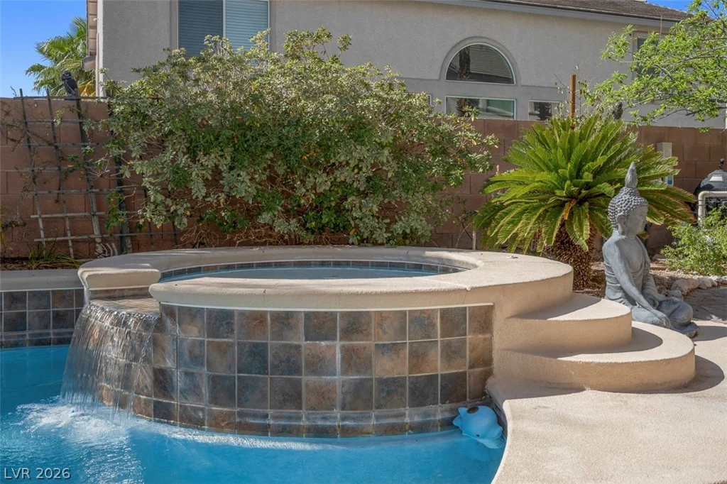 10483 Linnington, Las Vegas, NV 89135