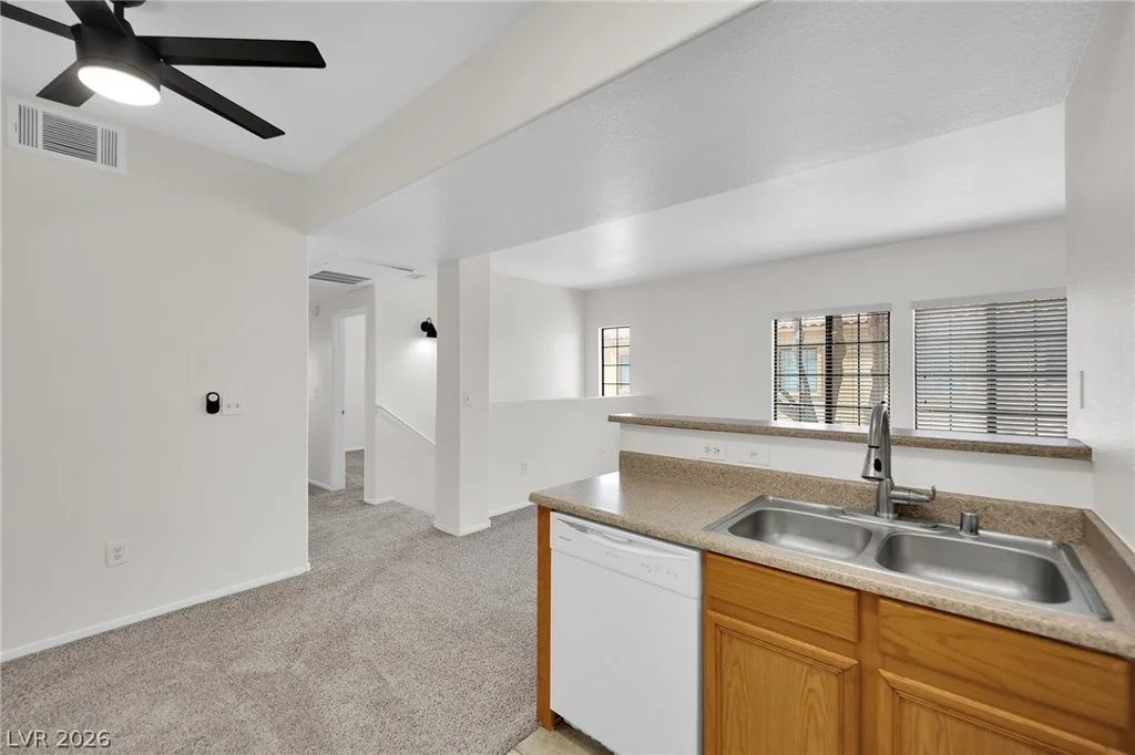 2111 Hussium Hills, Las Vegas, NV 89108